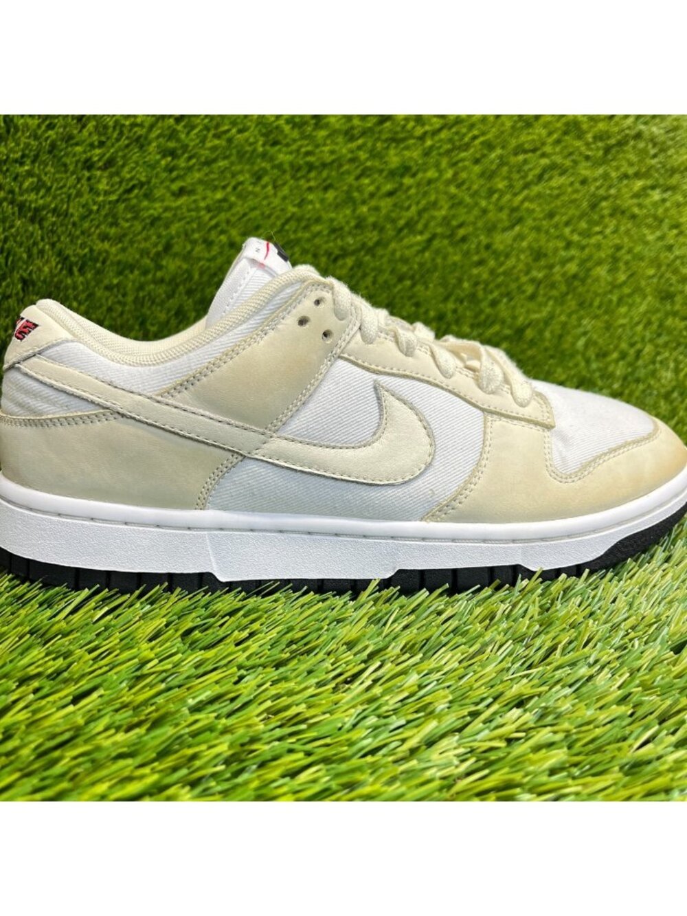Nike Dunk LX Low Coconut Milk Womens Size 8.5 White Athletic Shoes Sneakers